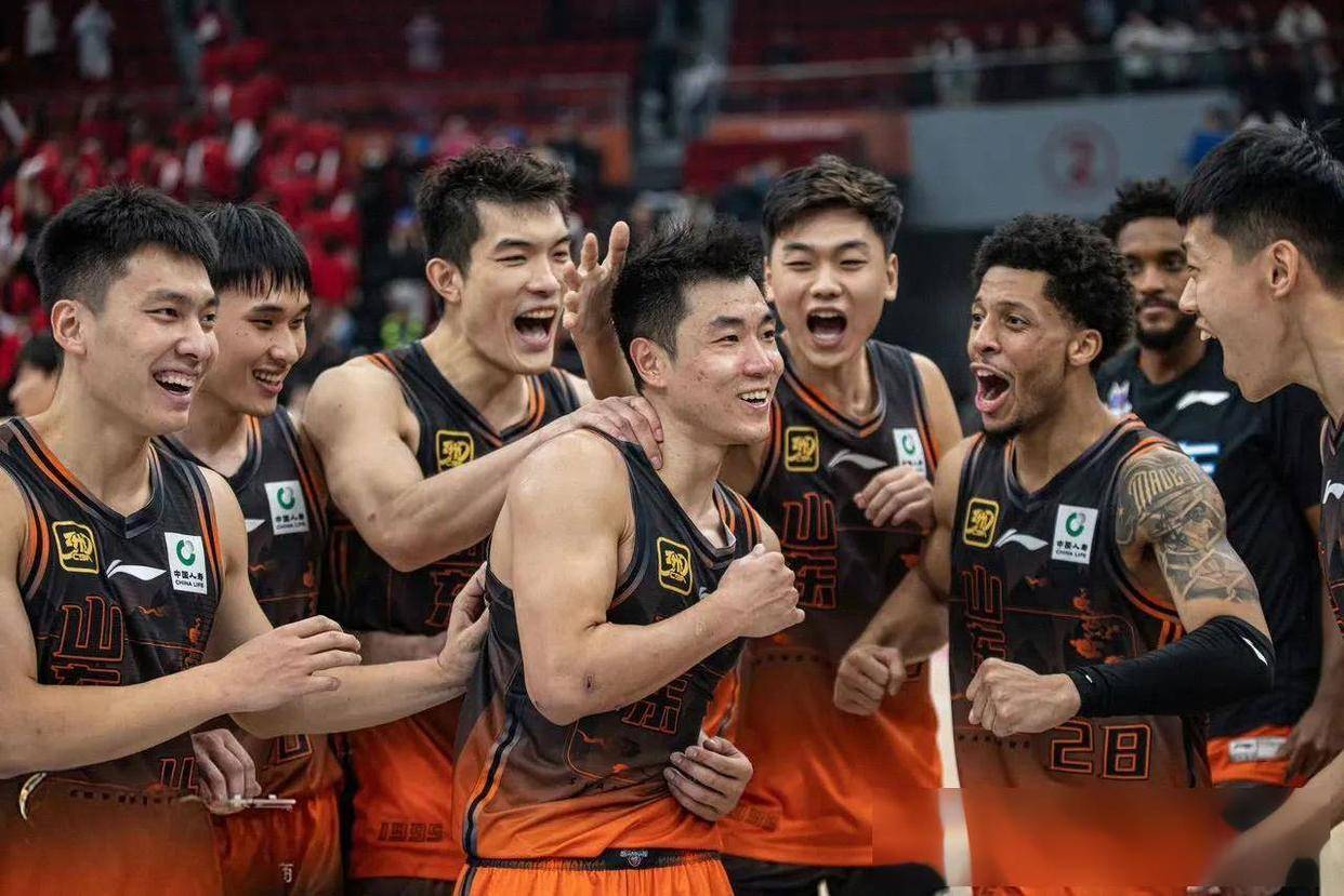 爱体育平台-CBA俱乐部杯为CBA联赛提升赛事组织水平提供支持的简单介绍